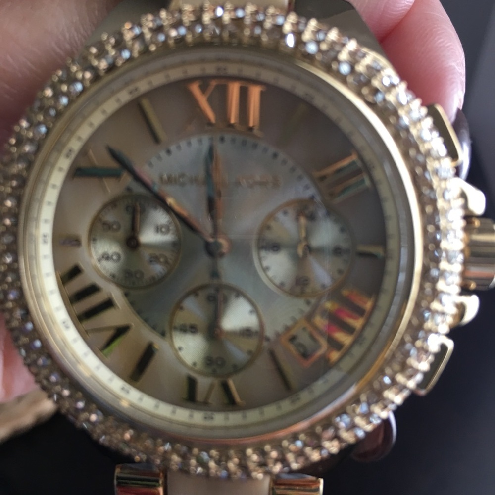 Michael Kors Authentic - image 4